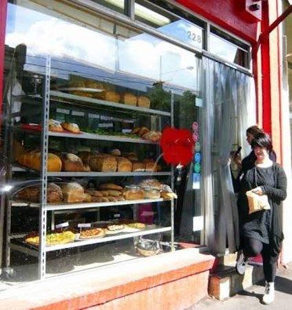 Fatto a Mano Organic Bakery